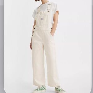 Levi's XSmall Overalls Premium Baggy High Waist in Barely Freezing White NWT